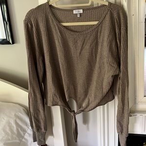 Tobi sweater size medium